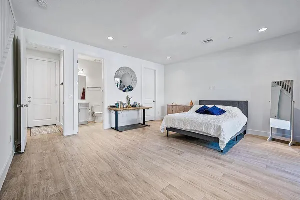 $5,700 | 5256 Beckman Terrace, Palm Beach Gardens, FL 33418