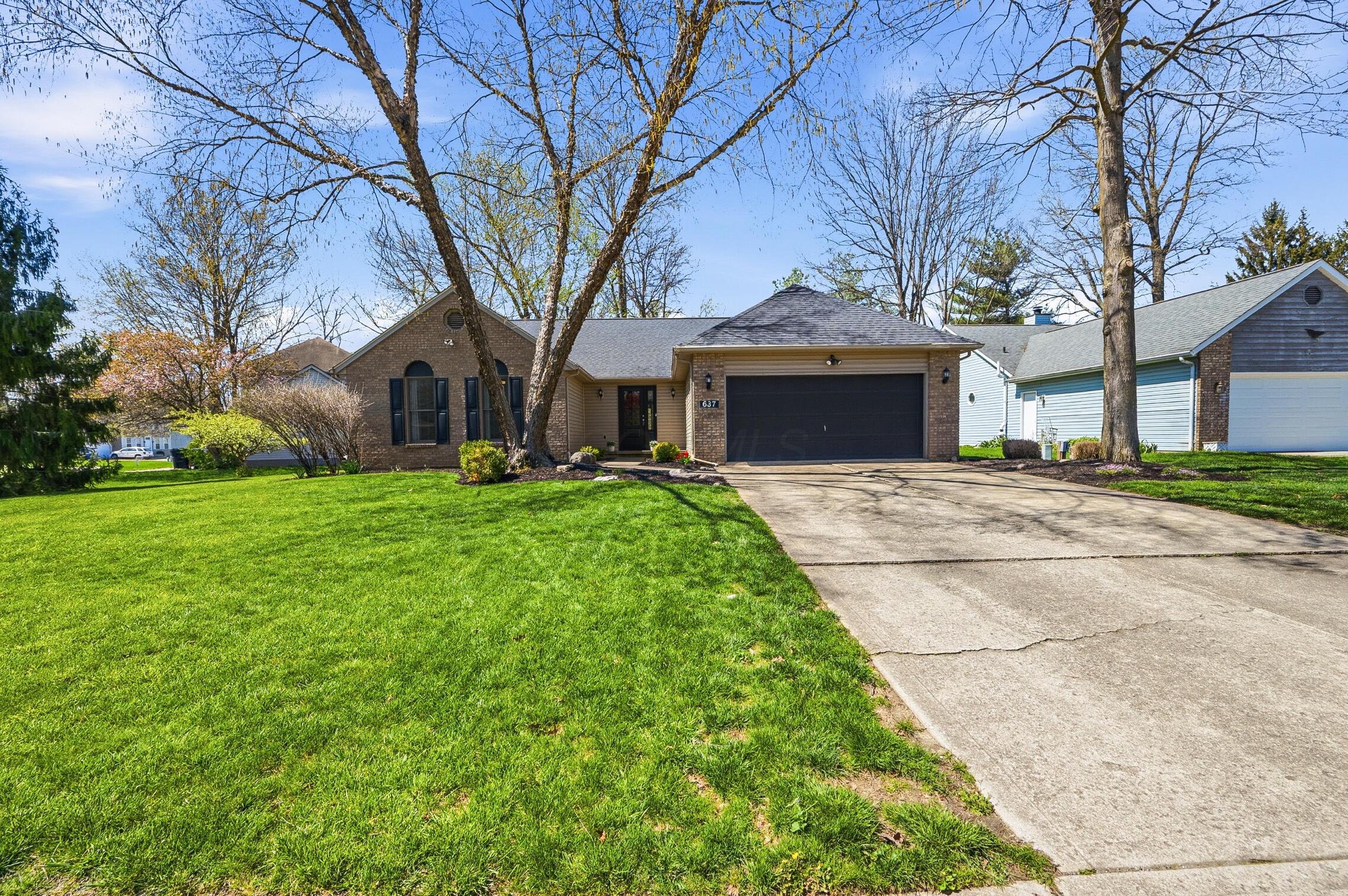 637 Ridenour Road Columbus, OH 43230 - Photo 56 of 61 Front