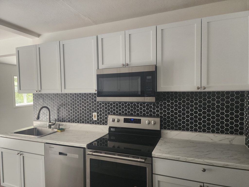 46 Wilmarth Road Randolph, MA 02368 - Photo 10 of 19 Gallery Image 10