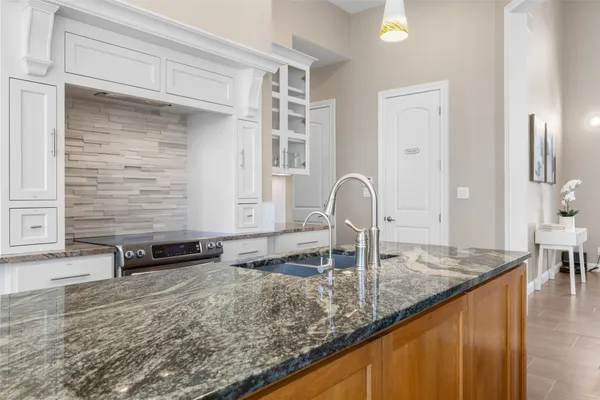 $4,500 | 1017 South Quinlan Park Road, Austin, TX 78732