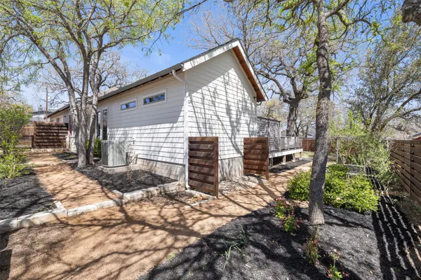 $4,500 | 1017 South Quinlan Park Road, Austin, TX 78732