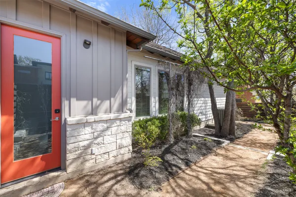 $4,500 | 1017 South Quinlan Park Road, Austin, TX 78732