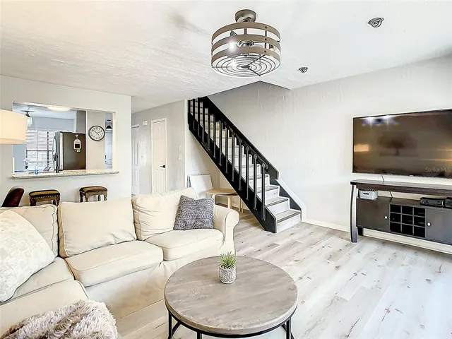 $3,100 | 2403 Brigadoon Drive, Clearwater, FL 33759