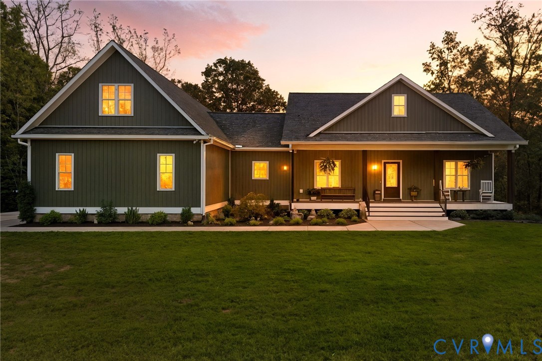 16349 Reed Town Lane Beaverdam, VA 23015 - Photo 1 of 1 a front view of a house with a yard