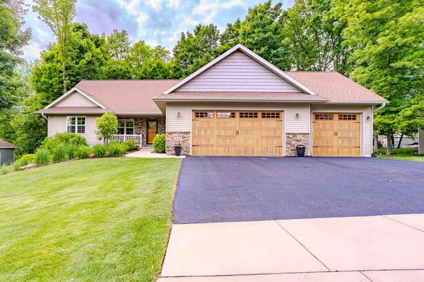 $589,900 | 212 Tuzigoot Lane, Wausau, WI 54403