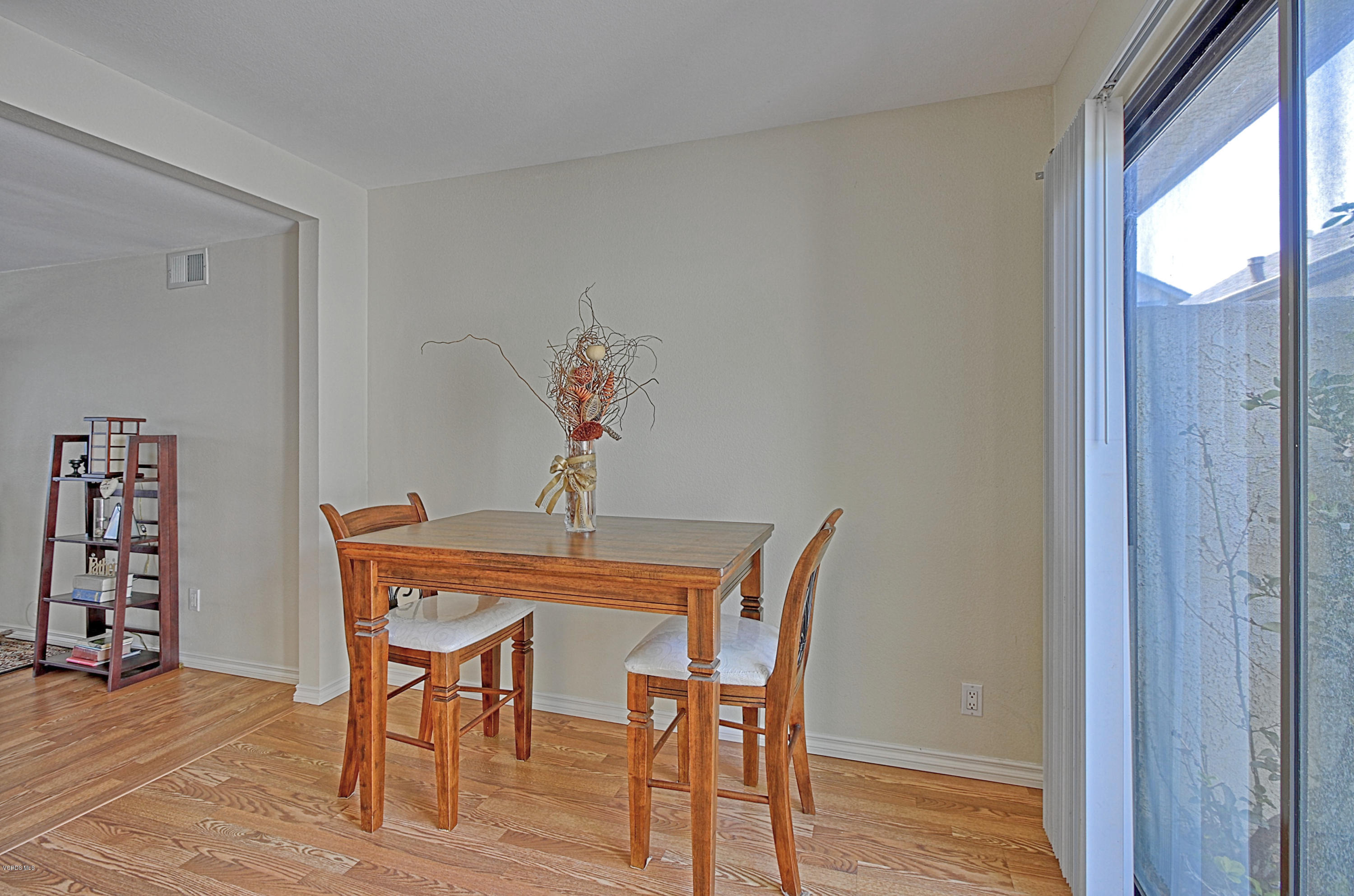 2029 East Bard Road Oxnard, CA 93033 - Photo 14 of 27 0040_IMG_0121