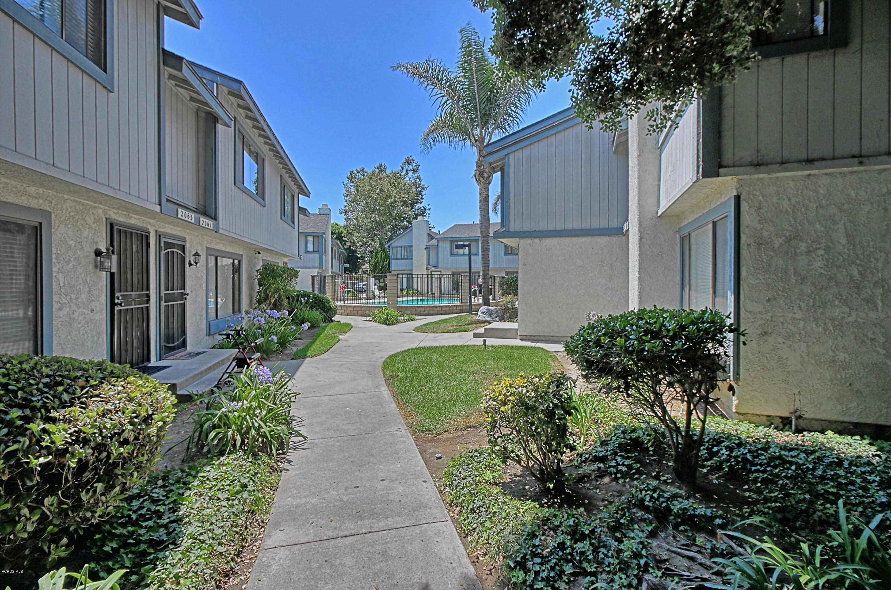 2029 East Bard Road Oxnard, CA 93033 - Photo 3 of 27 0006_IMG_0019