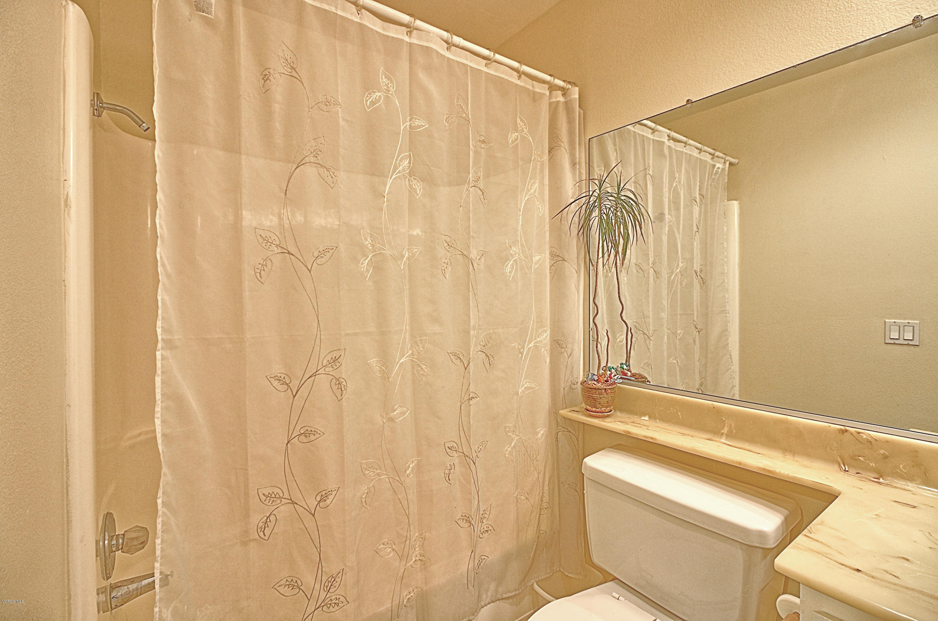 2029 East Bard Road Oxnard, CA 93033 - Photo 21 of 27 0052_IMG_0157