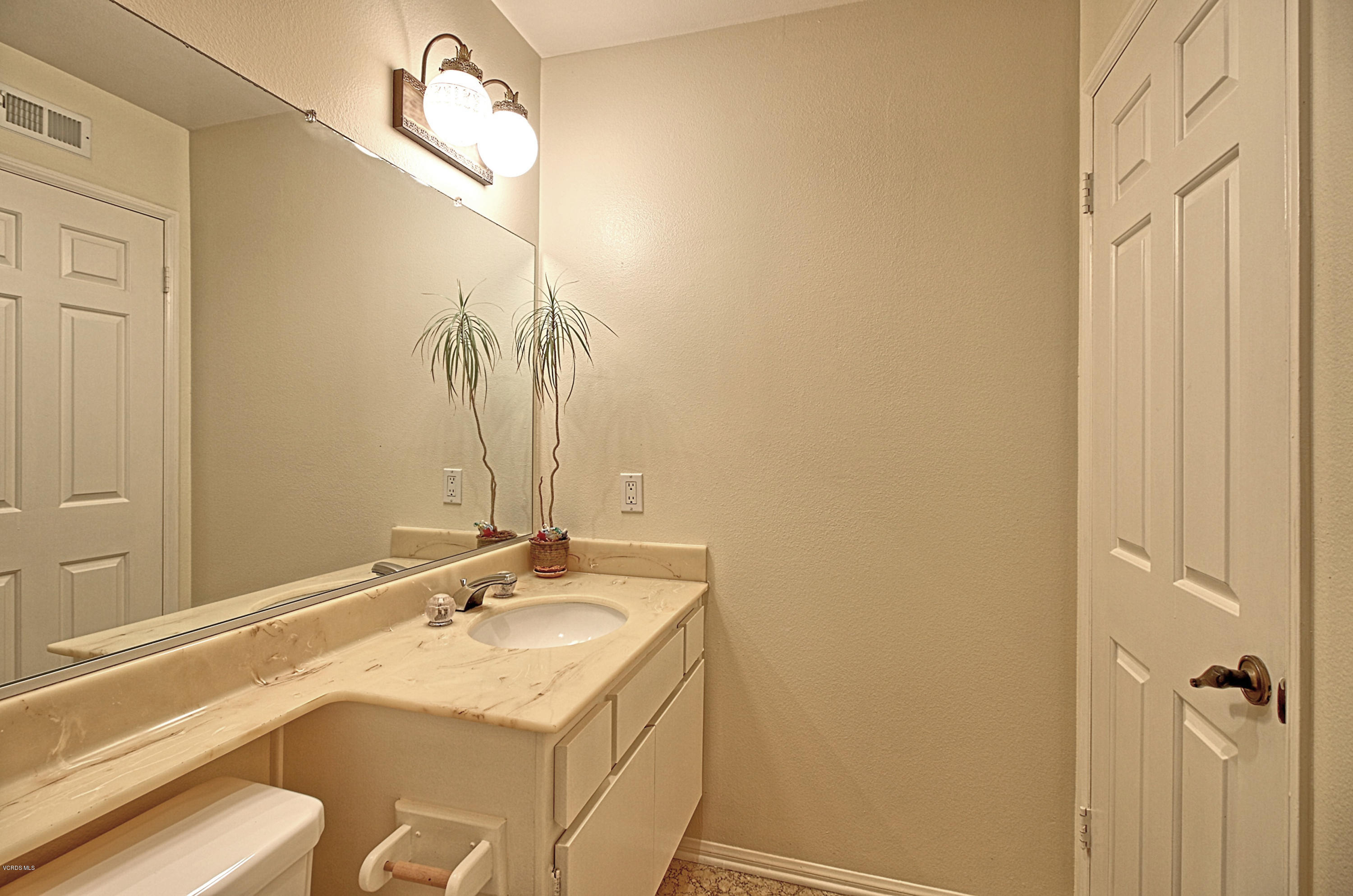 2029 East Bard Road Oxnard, CA 93033 - Photo 22 of 27 0053_IMG_0160