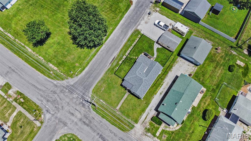 1001 South Macoupin Street Gillespie, IL 62033 - Photo 37 of 38