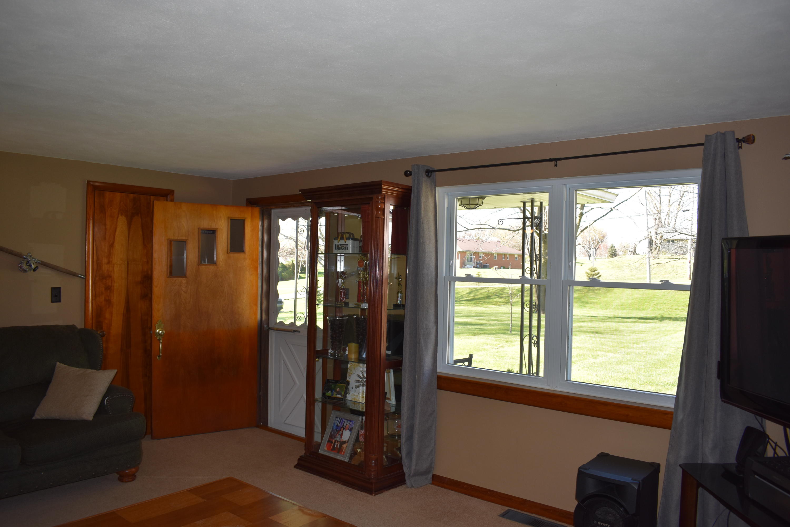 2213 East Home Road Springfield, OH 45503 - Photo 7 of 41 Gallery Image 7