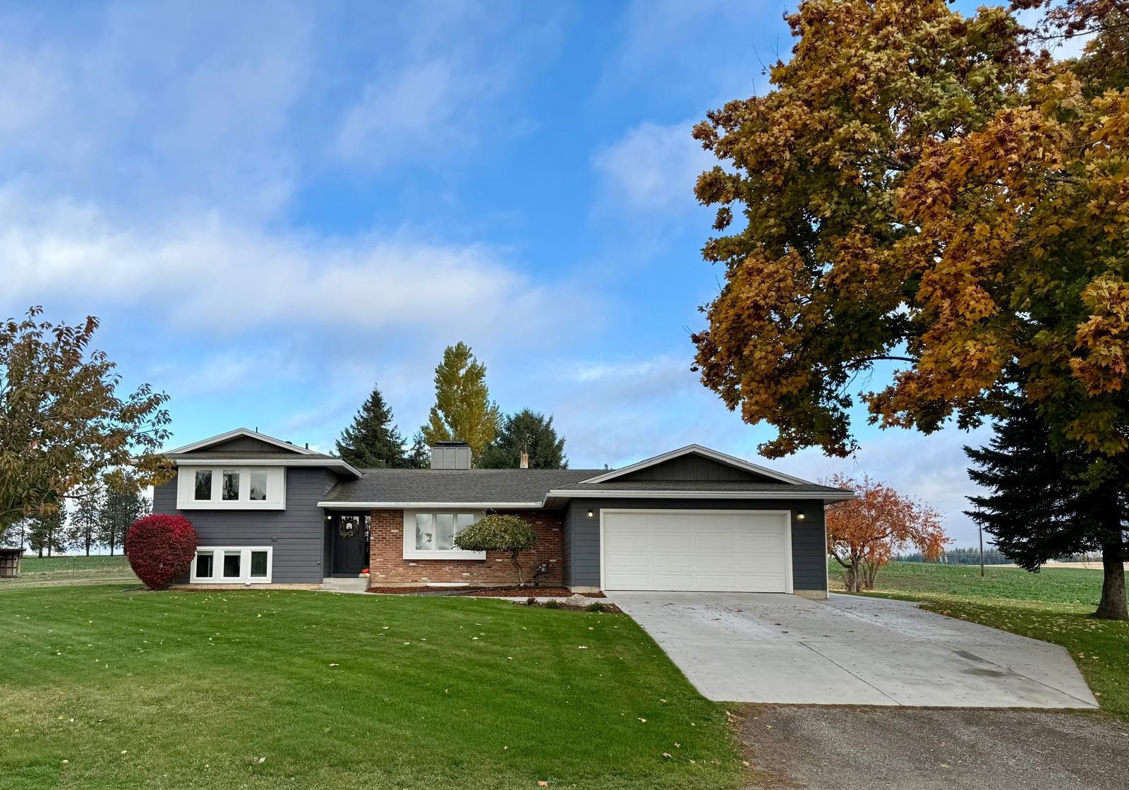 21 East Burk Road Colbert, WA 99005 - Photo 1 of 44