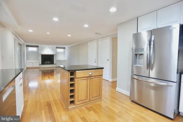 $669,000 | 15511 Golf Club Drive, Dumfries, VA 22025