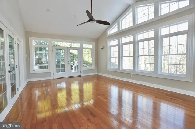 $669,000 | 15511 Golf Club Drive, Dumfries, VA 22025