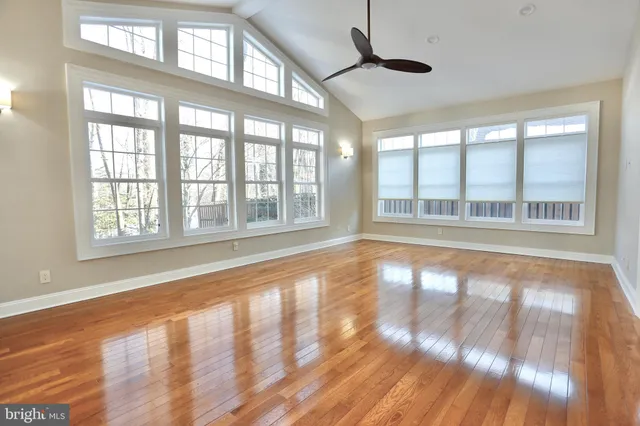 $669,000 | 15511 Golf Club Drive, Dumfries, VA 22025