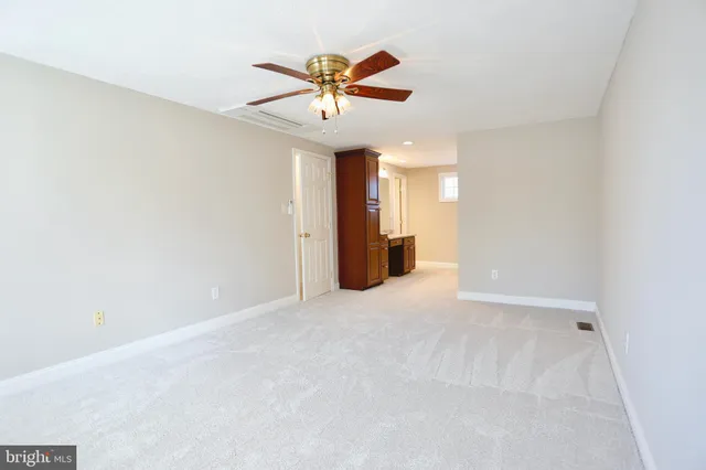 $669,000 | 15511 Golf Club Drive, Dumfries, VA 22025