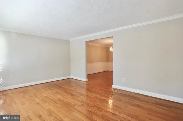 $669,000 | 15511 Golf Club Drive, Dumfries, VA 22025