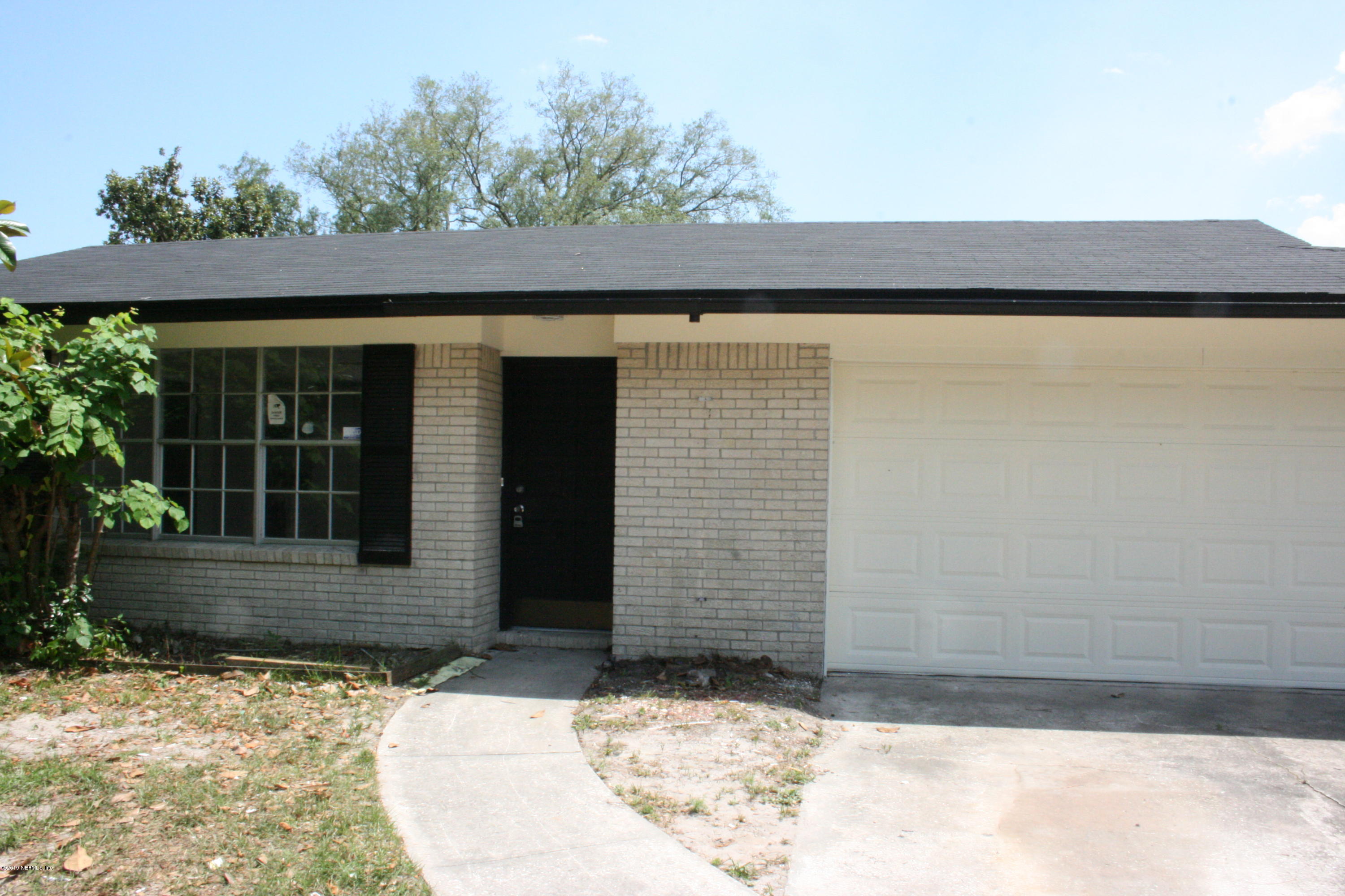 7584 Wheat Road Jacksonville, FL 32244 - Photo 3 of 30 2019-05-17 02.13.27