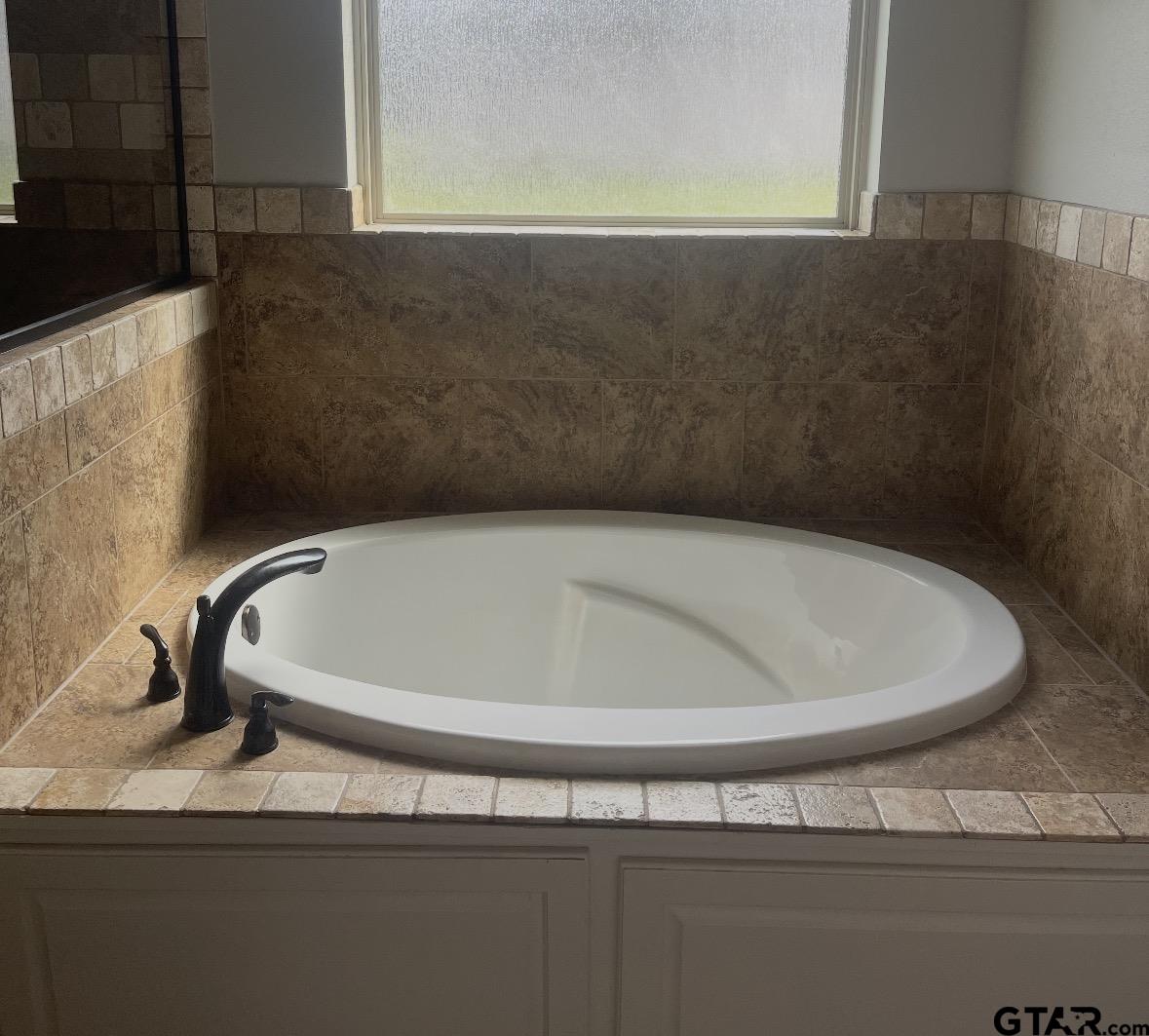 14510 Meadow Glen Road Lindale, TX 75771 - Photo 27 of 33