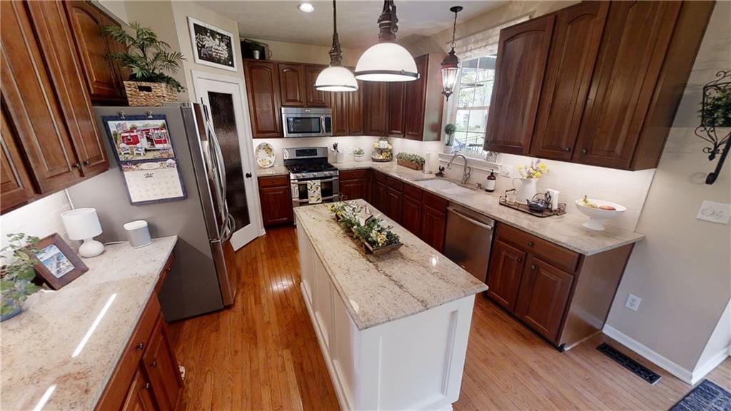11156 Ridgewater Circle Fishers, IN 46037 - Photo 11 of 48 Gallery Image 11