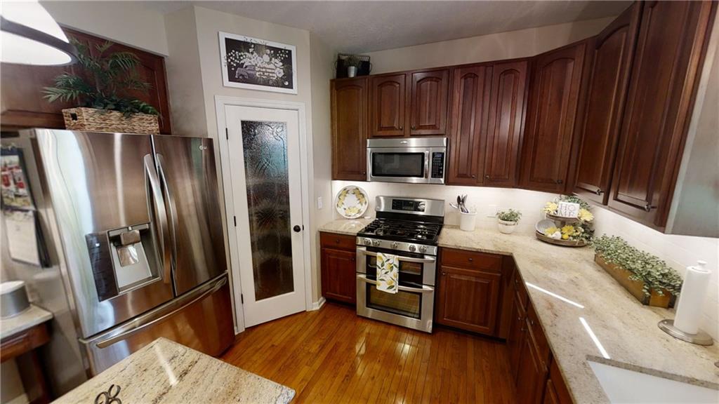 11156 Ridgewater Circle Fishers, IN 46037 - Photo 9 of 48 Gallery Image 9
