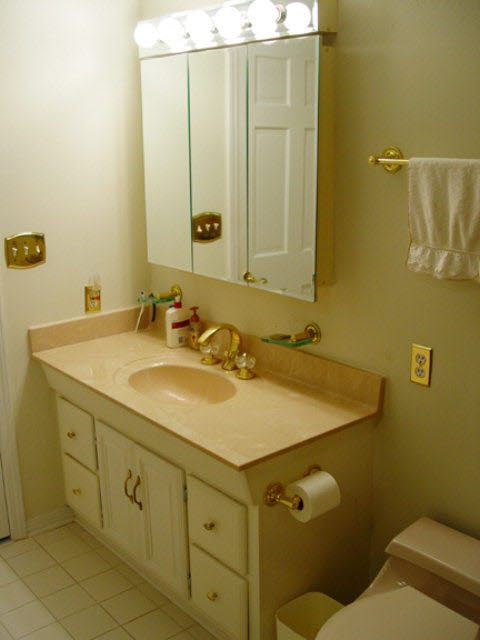 710 South Mobile Street, Unit 44 Fairhope, AL 36532 - Photo 26 of 41 Master sink
