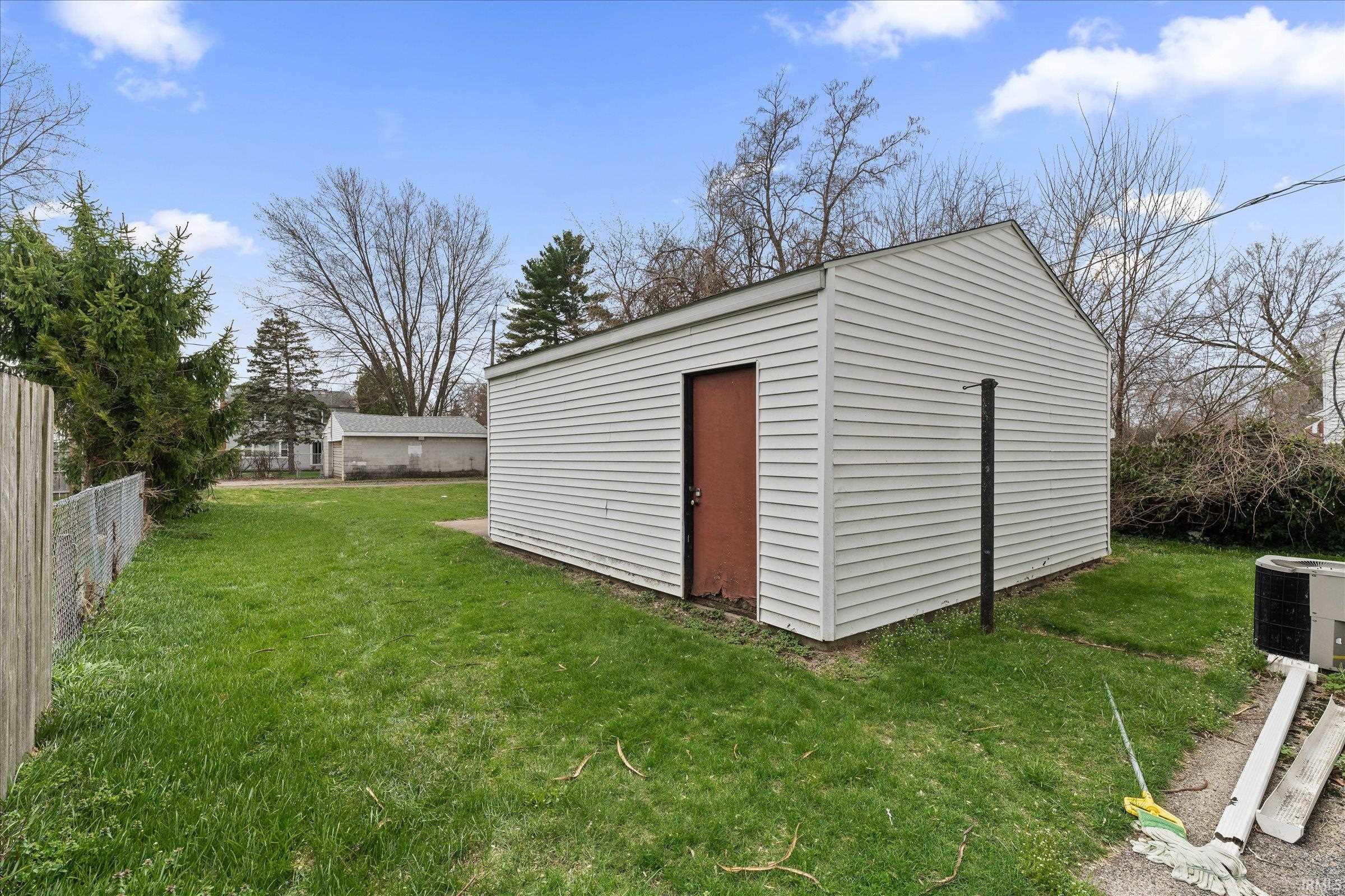 2018 Roger Street South Bend, IN 46628 - Photo 26 of 26