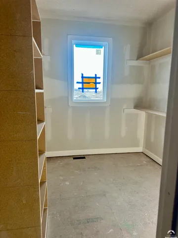 $519,900 | 406 Glenn Court, Baldwin City, KS 66006