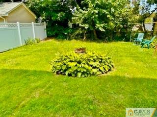 83 Ravine Drive Matawan, NJ 07747 - Photo 7 of 33 a view of a garden