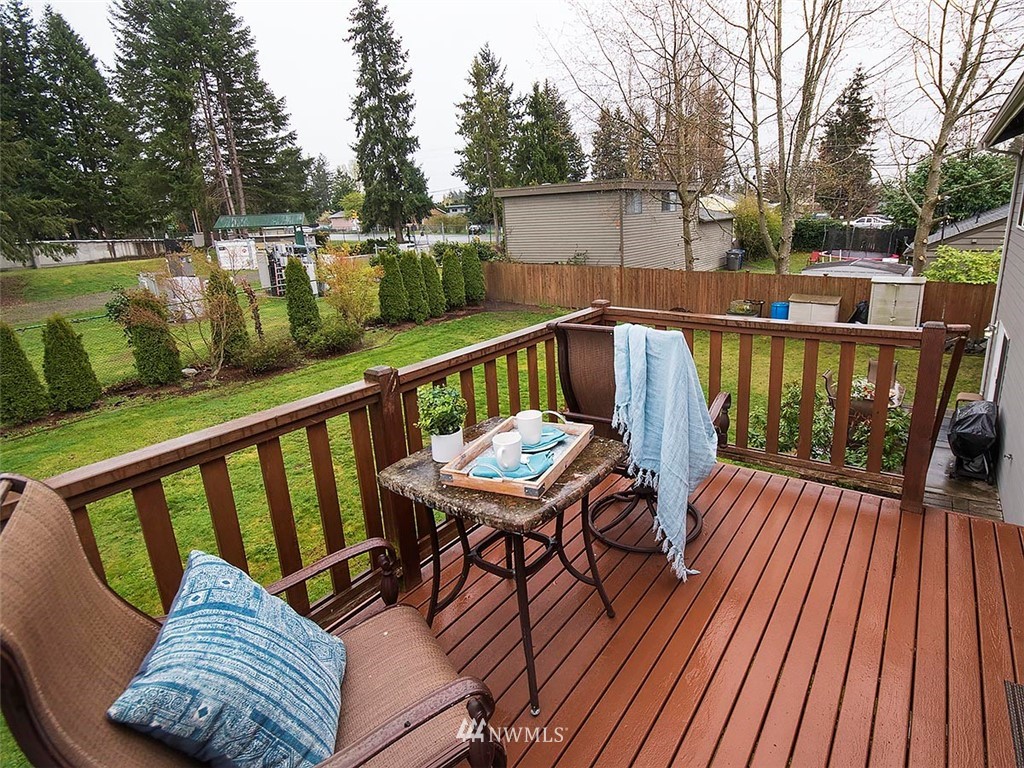 1210 Monroe Avenue Northeast Renton, WA 98056 - Photo 21 of 24 Gallery Image 21
