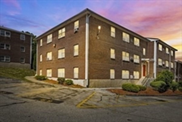 271 Boston Post Road East, Unit 3 Marlborough, MA 01752 - Photo 1 of 13 Gallery Image 1