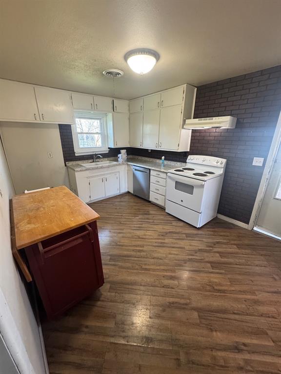 112 West O Connell Street Howe, TX 75459 - Photo 5 of 11