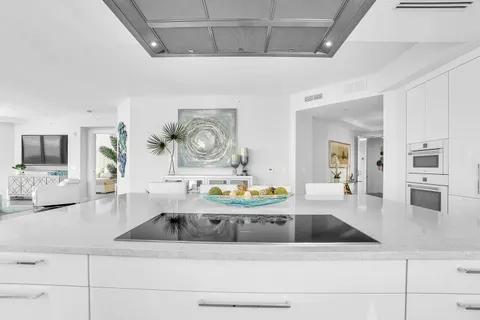 $4,250,000 | 3730 North Ocean Drive, Unit 18A, Singer Island, FL 33404