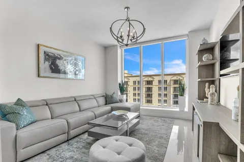 $4,250,000 | 3730 North Ocean Drive, Unit 18A, Singer Island, FL 33404
