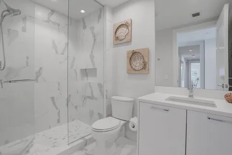 $4,250,000 | 3730 North Ocean Drive, Unit 18A, Singer Island, FL 33404