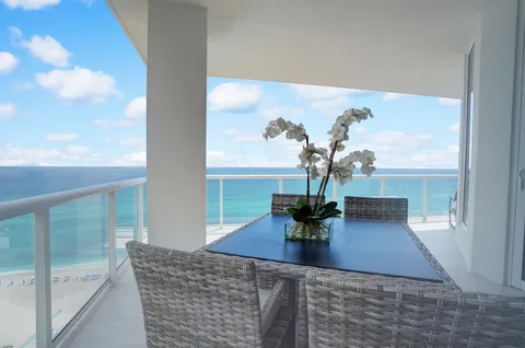 $4,250,000 | 3730 North Ocean Drive, Unit 18A, Singer Island, FL 33404