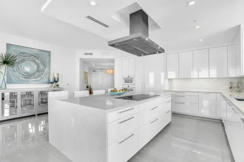 $4,250,000 | 3730 North Ocean Drive, Unit 18A, Singer Island, FL 33404
