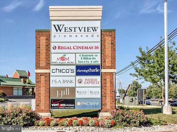 $339,000 | 6490 Calverton Drive, Unit 201, Frederick, MD 21703