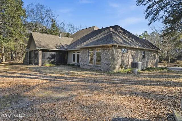 $579,000 | 20401 Farm Road, Vancleave, MS 39565