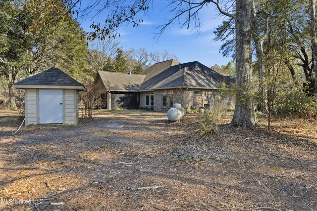 $579,000 | 20401 Farm Road, Vancleave, MS 39565