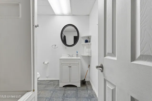 $579,000 | 20401 Farm Road, Vancleave, MS 39565