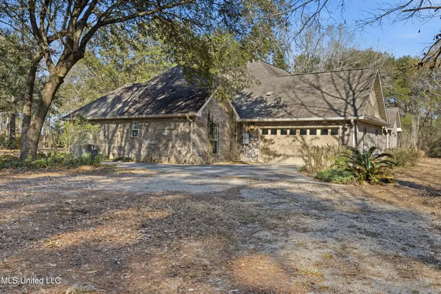 $579,000 | 20401 Farm Road, Vancleave, MS 39565