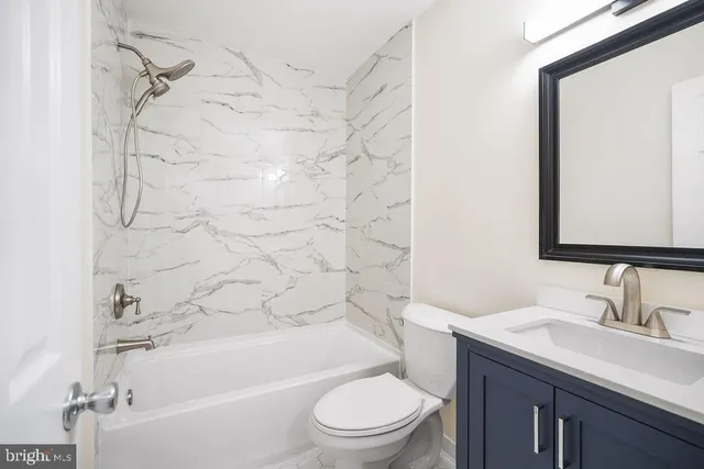 $365,000 | 2201 Chamblee Place, Herndon, VA 20170