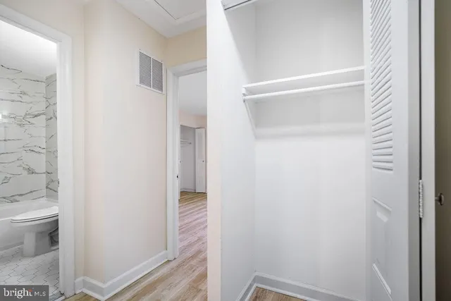 $365,000 | 2201 Chamblee Place, Herndon, VA 20170