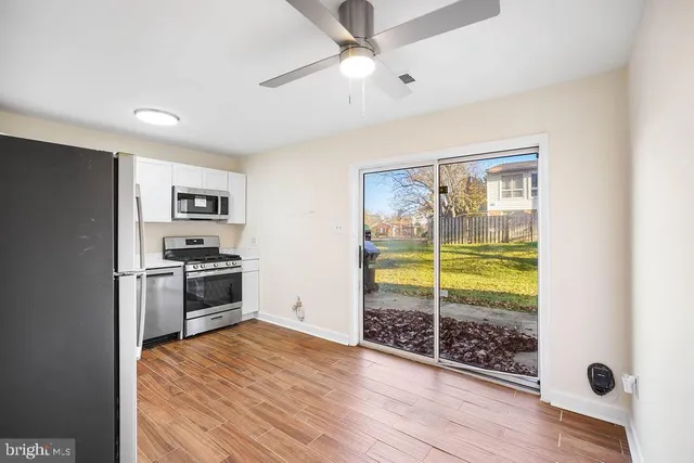 $365,000 | 2201 Chamblee Place, Herndon, VA 20170