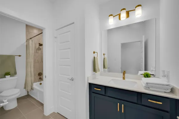 $2,900 | 7222 Grassland Vista Lane, Katy, TX 77493