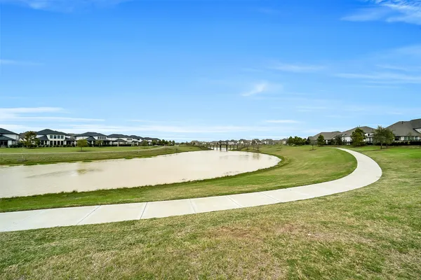 $2,900 | 7222 Grassland Vista Lane, Katy, TX 77493