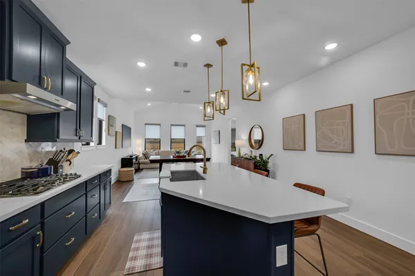 $2,900 | 7222 Grassland Vista Lane, Katy, TX 77493