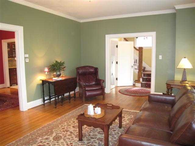 2334 Sherwood Road Bexley, OH 43209 - Photo 5 of 25