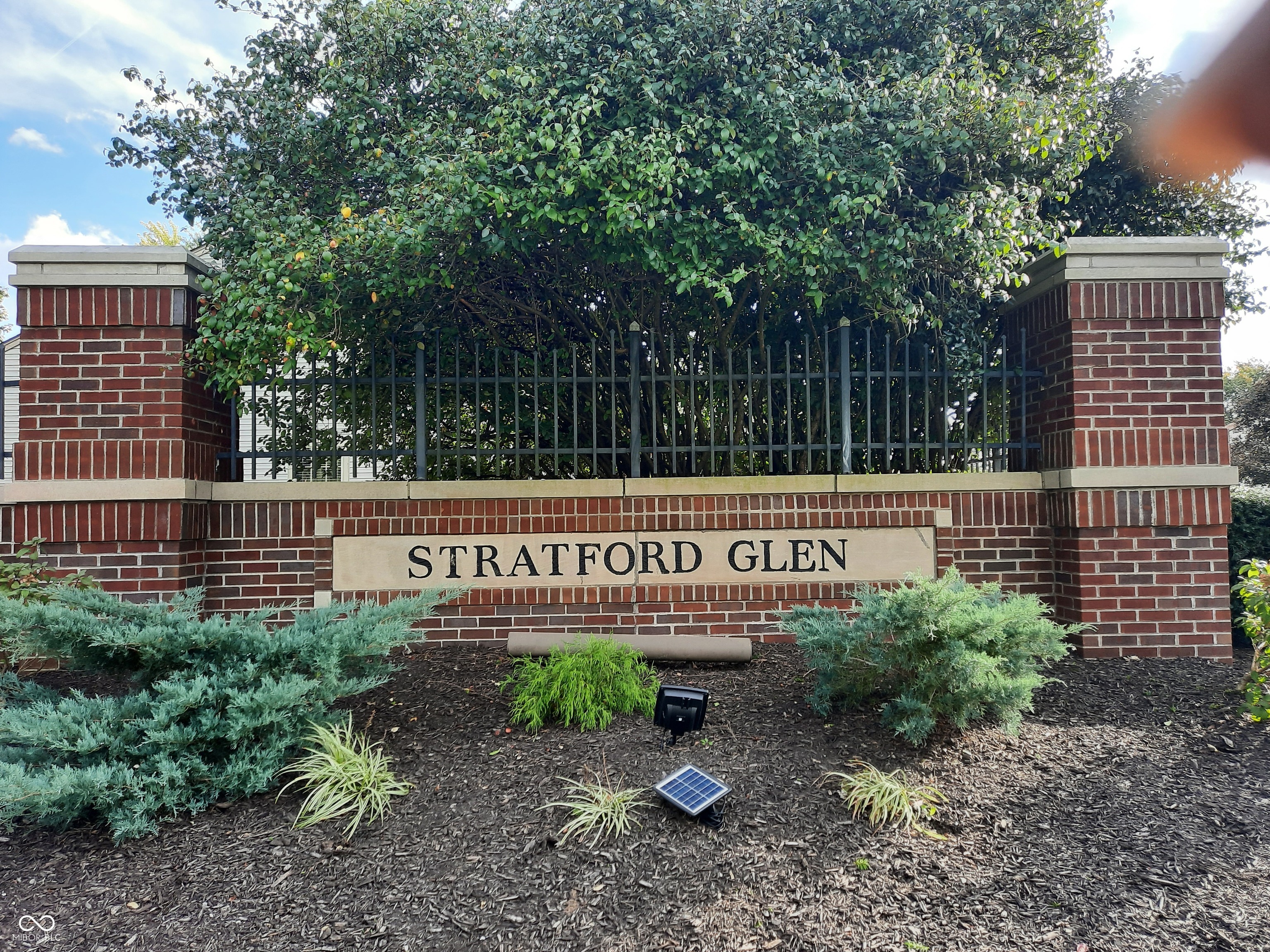 6040 King Lear Drive Indianapolis, IN 46254 - Photo 2 of 65